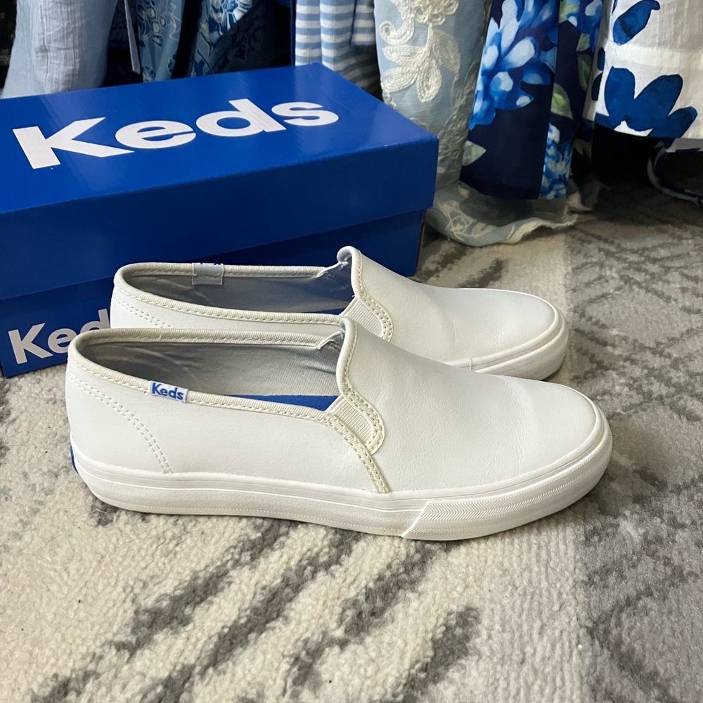 EUC Keds Champion Leather Slip Ons - Picture 3 of 6